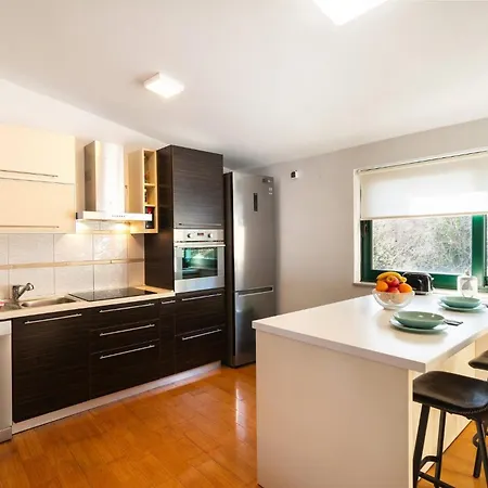 Apartman Antonio Stomorska Exteriér fotografie